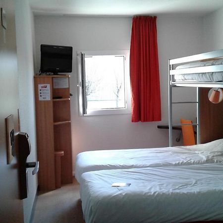 Première Classe Annemasse Ville La Grand Esterno foto
